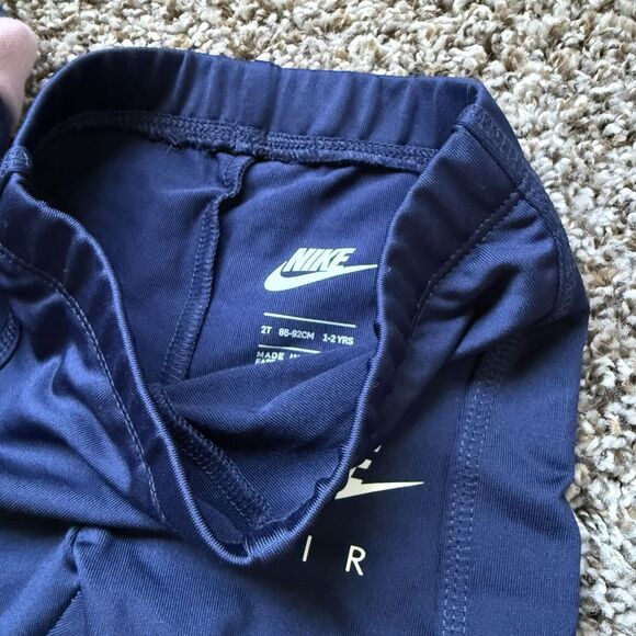 Toddler Nike Size 2T Set Leggings & Zip Up Hoodie - Picture 4 of 5